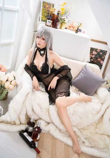 年轻女的老师2中字在线