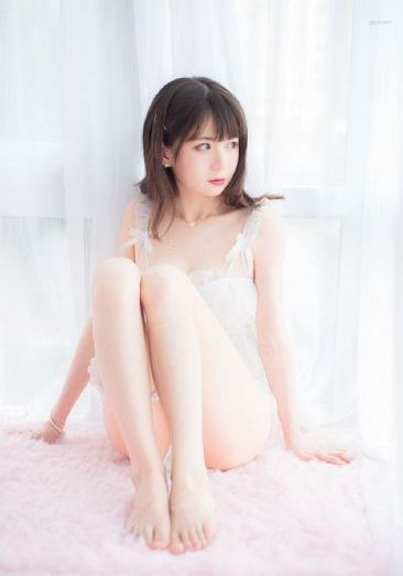 天降女子樱花
