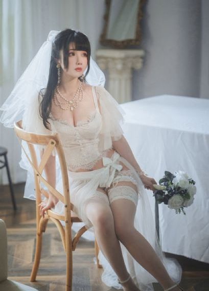 鲜花盛开的村庄