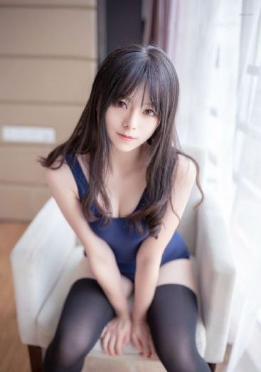 女大学生的红色日记在线观看