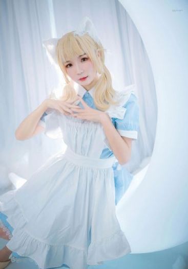 年轻性感的妈妈韩国