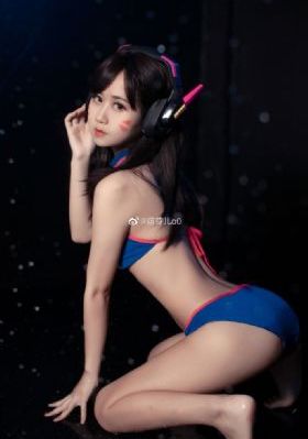 高铁车厢里全是碎掉的大学生