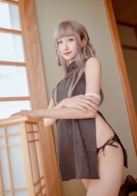美丽女邻居交换3在线播放