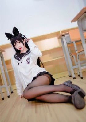 年轻女老师电影